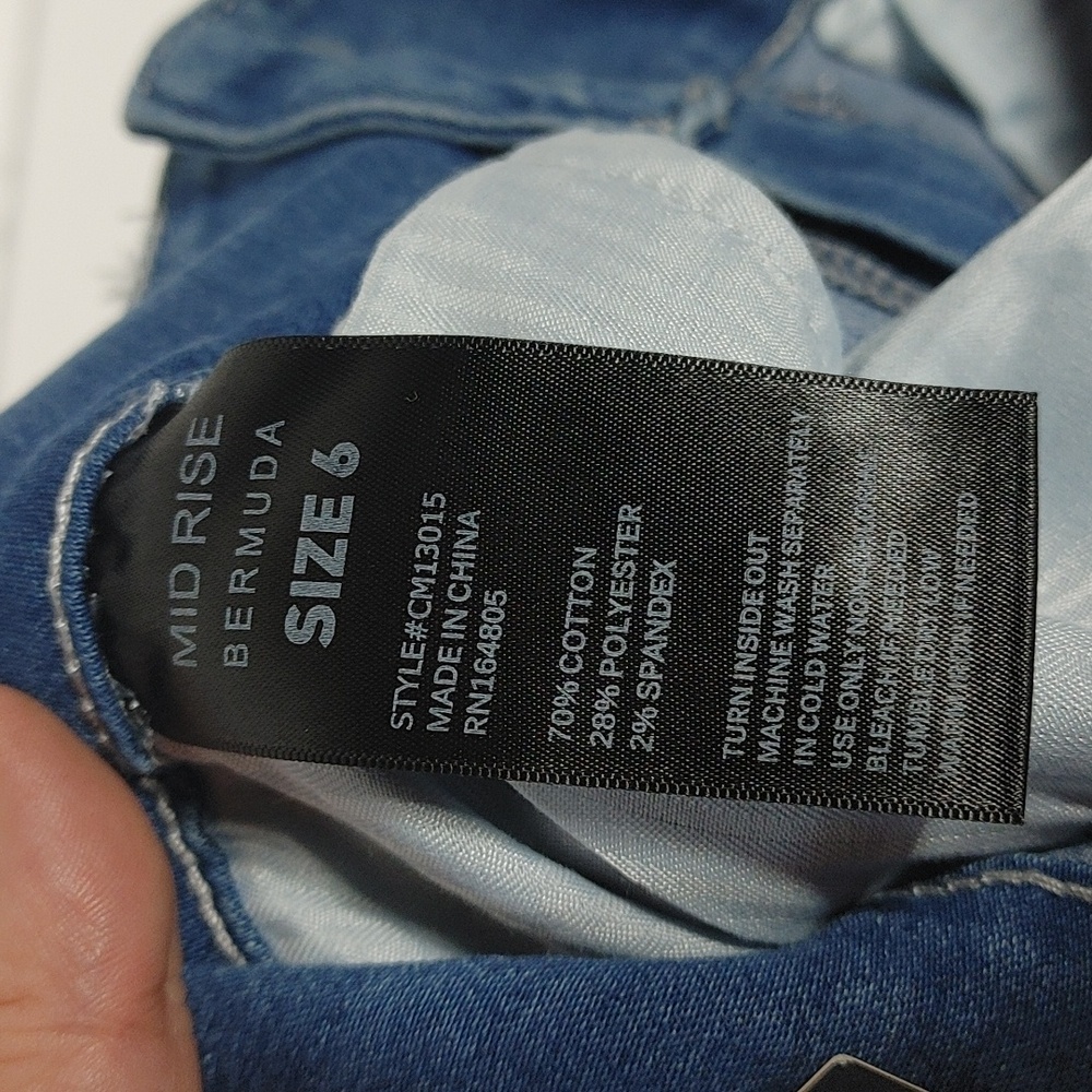Copperflash Mid Rise Bermuda Shorts - Picture 4 of 9